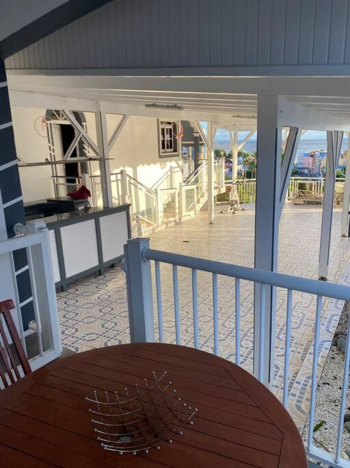 Bungalow Tafial Vue Sur Mer Sainte-Anne (Grande-Terre) Exterior foto